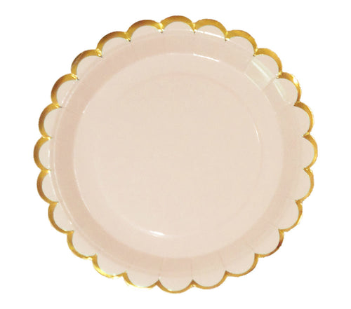 Peach paper dinner plates with gold scallop edge