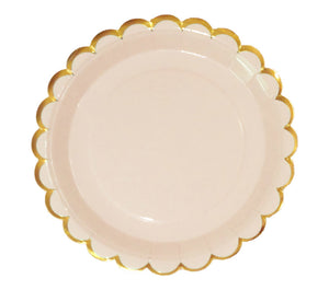 Peach paper dinner plates with gold scallop edge